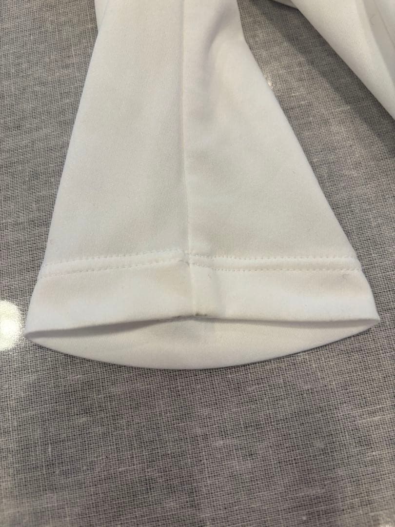 新品 アルチビオ UVCUT ハイネックプルオーバー サイズ40 L 春夏