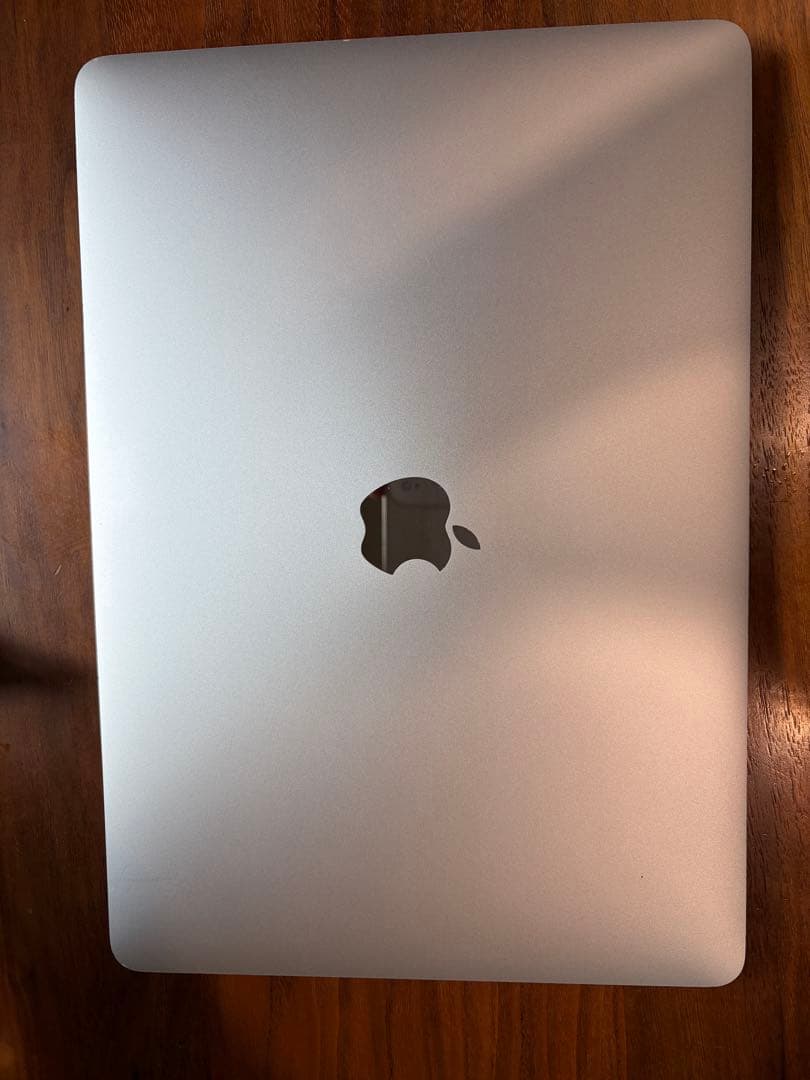 13インチMacBook Air 高スペック 16GB 1TB 英字　液晶割れ