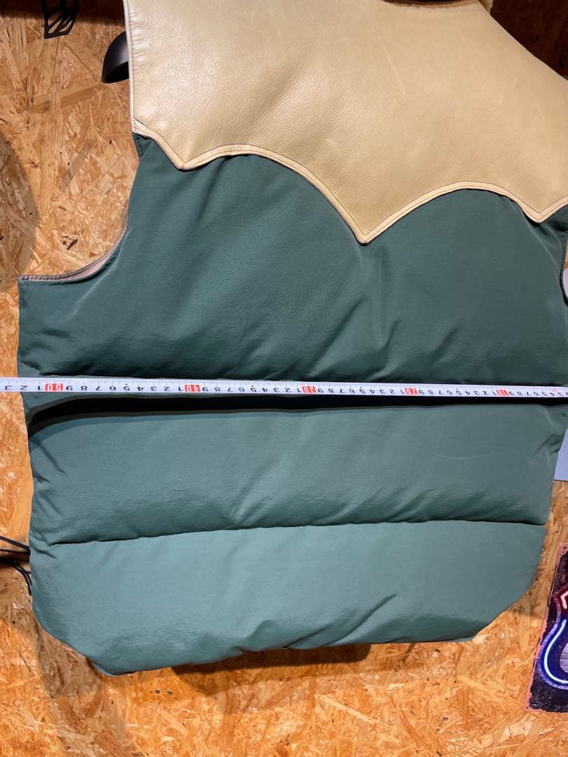 シュガーケーン　ダウンベスト 美品Ｌボア付き