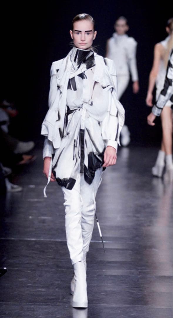 ANN DEMEULEMEESTERアンドゥムルメステール2011春夏チュニック