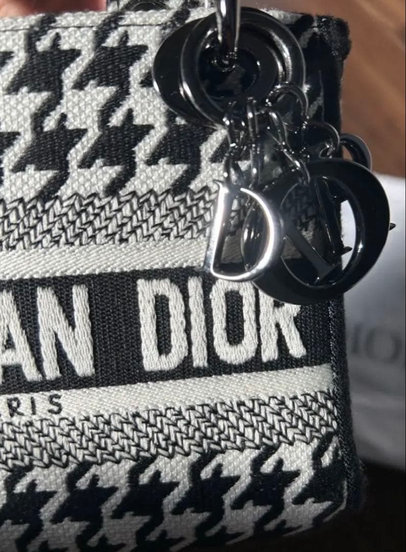 ショルダーバッグ　ディオール