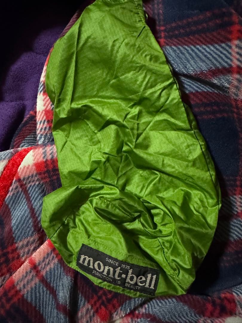 廃盤品 mont-bell グリーン ライトアルパインダウンパーカ M