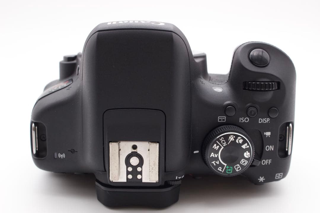 美品✨Canon EOS Kiss X8i 標準レンズキット　Wi-Fi機能