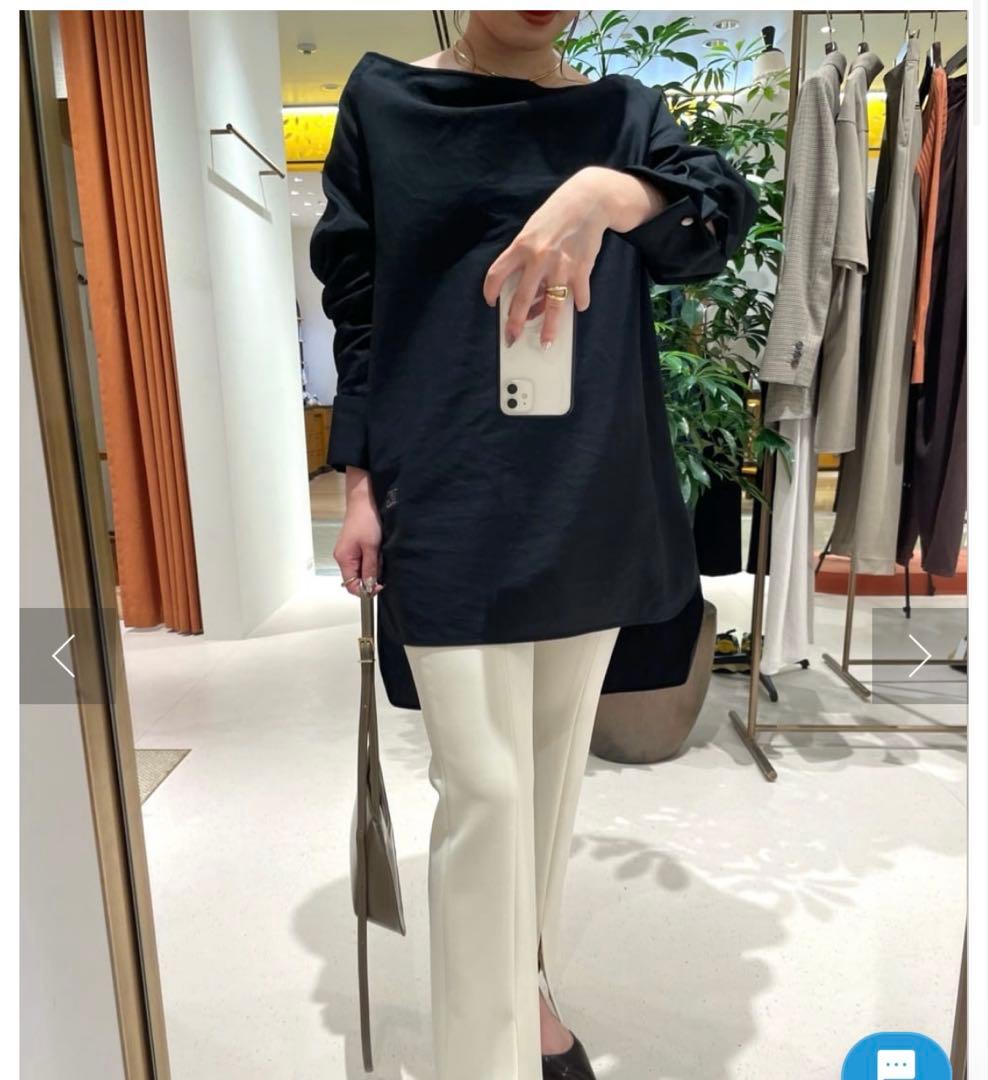 完売　新品未使用　ウィムガゼット ブロードオフショルダーブラウス