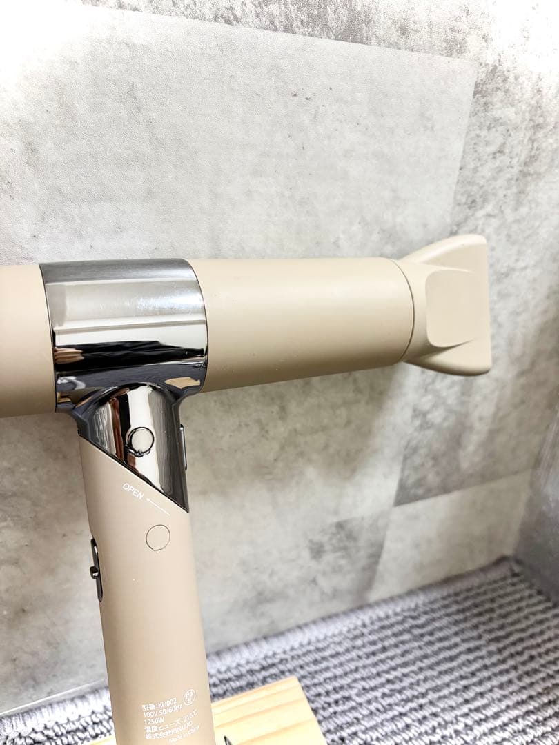 絹女 KINUJO ヘアドライヤー