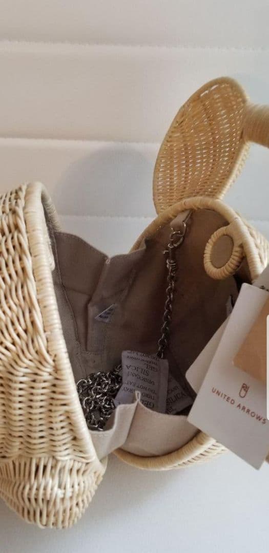 レア　完売品　ミッキーマウス 　未使用　ラタンかごバッグ　ディズニー可愛い　希少