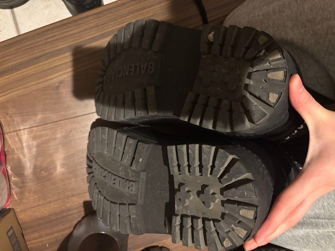 BALENCIAGA アラスカブーツ 黒