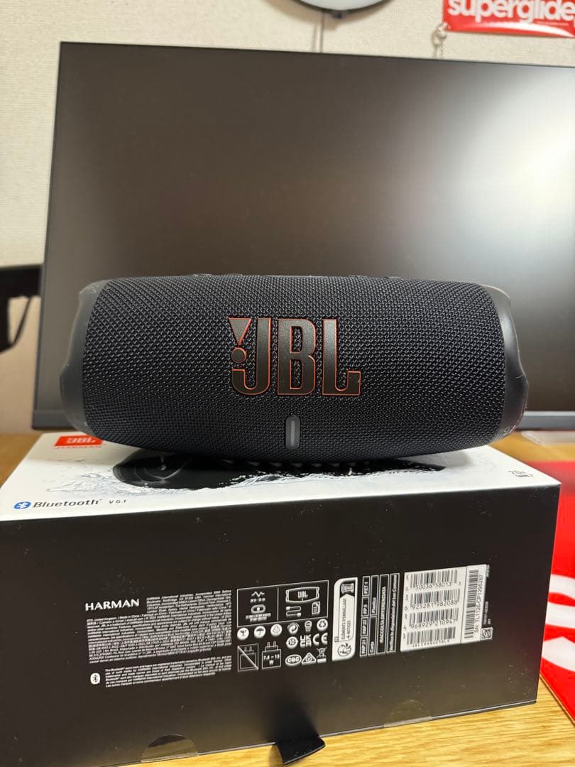 JBL charge ￼5