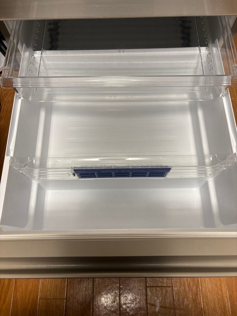 【送料込】パナソニック 冷蔵庫 シャンパンゴールド 右開き