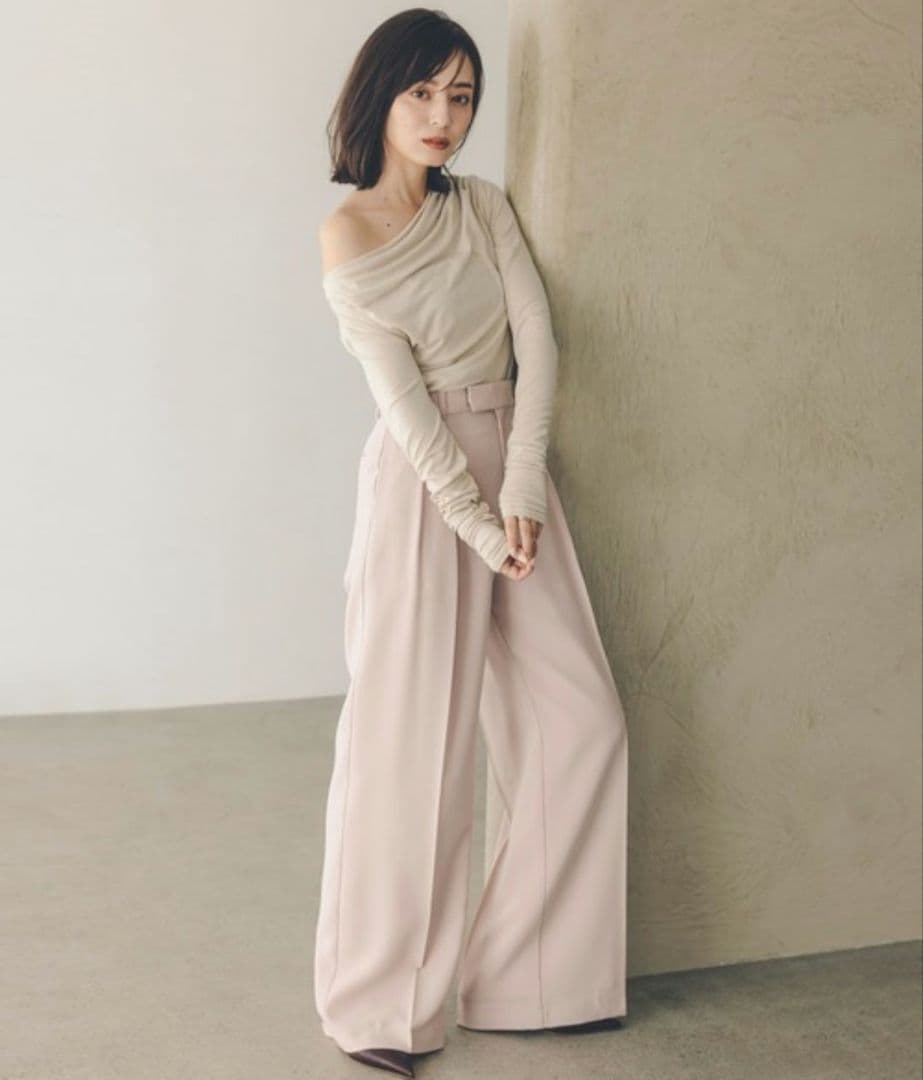 (未使用)anuans ギャザードレープカットトップス