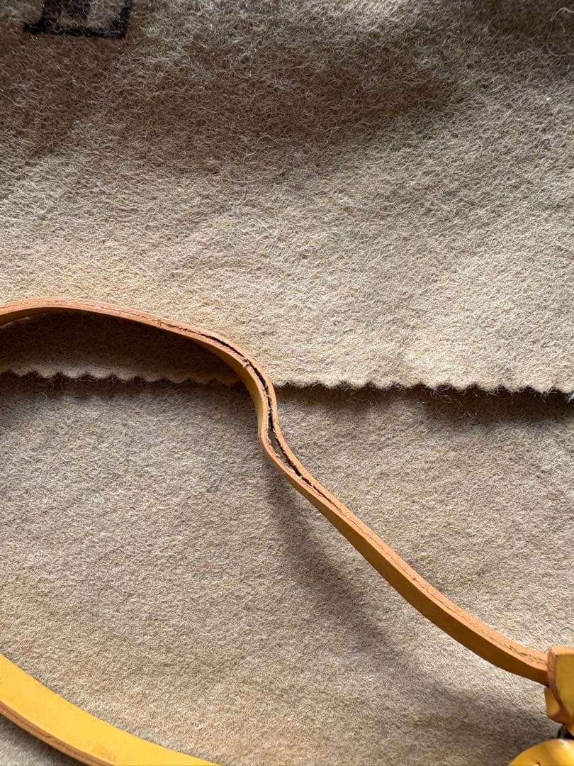 Louis Vuitton イエロー 長財布 保存袋付き