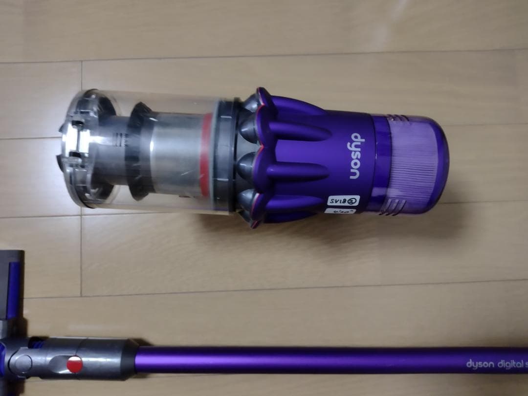 ダイソン★digital slim★SV18★バッテリ新品大差なし★スタンド付2