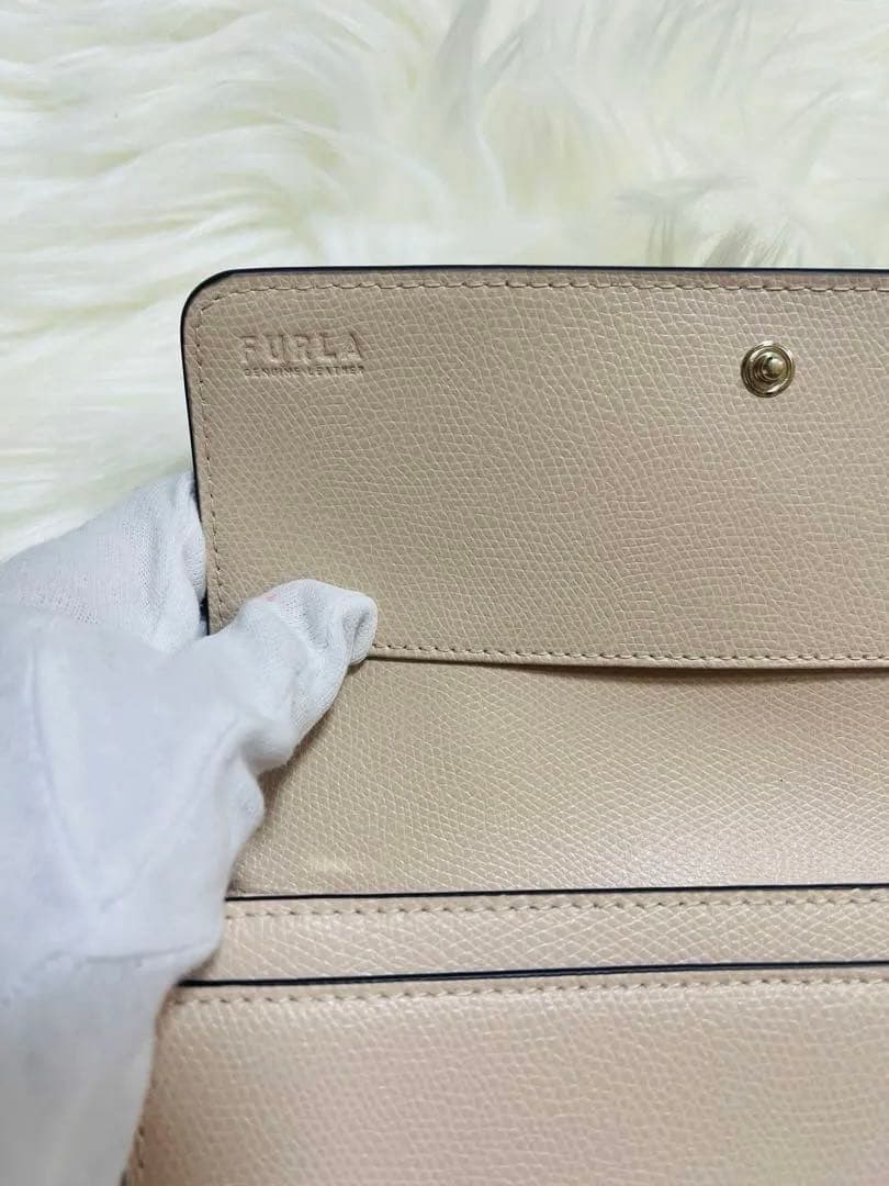 dragon1127 さん専用FURLA ベージュ レザー 長財布