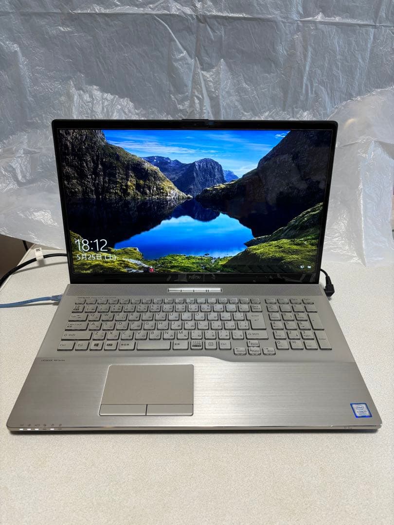 【極美品】LIFEBOOK NH78/D2 Notebook Laptop pc