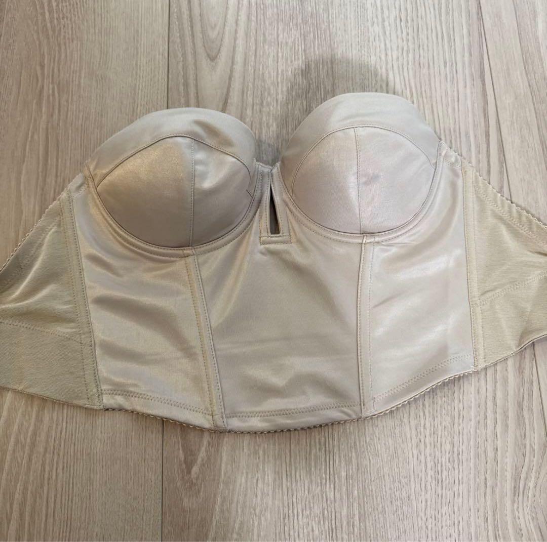 【美品】トリートドレッシングブライダルインナー D75パッド付きガードルセット