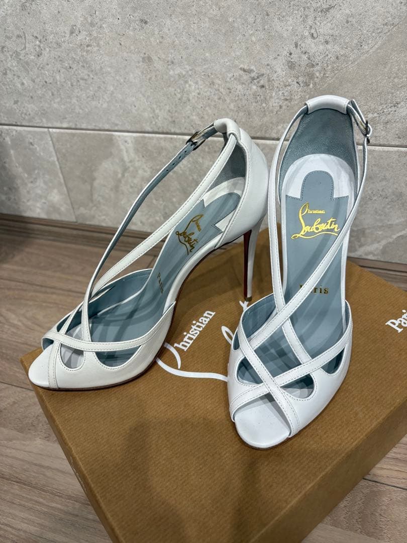 クリスチャンルブタン サンダル　ミュール　結婚式