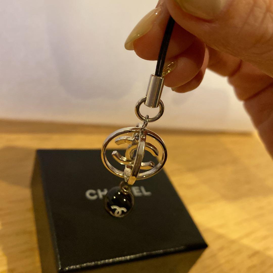 シャネルチャームストラップ