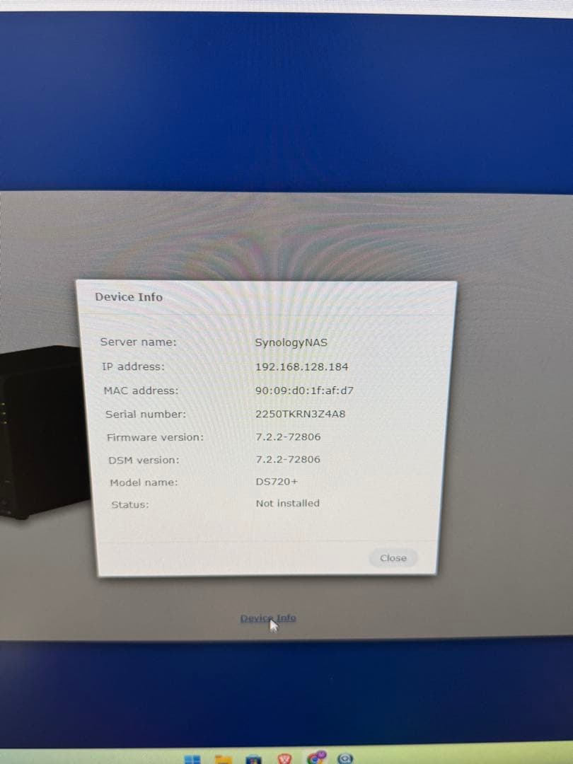 美品Synology DS720+