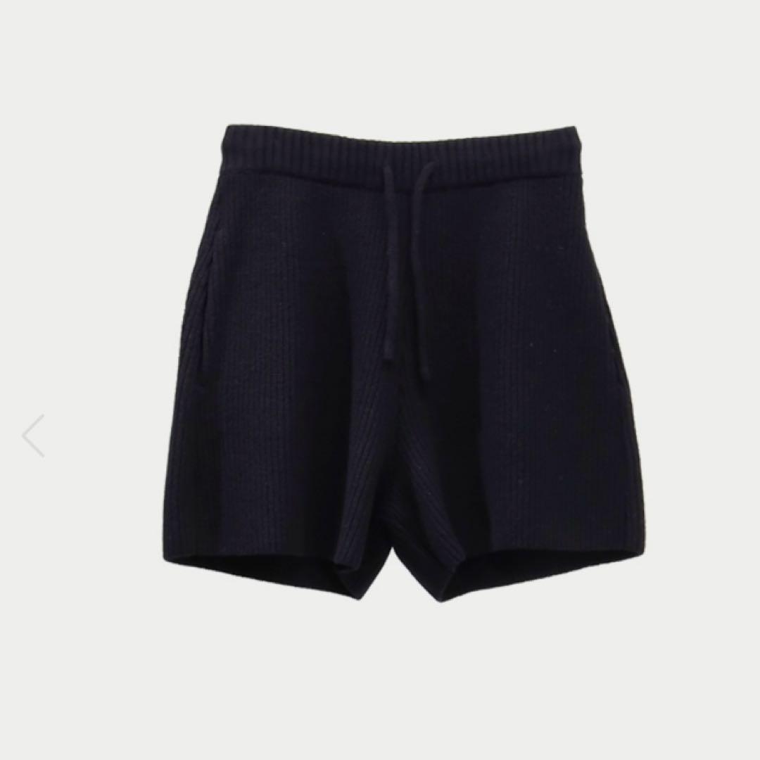 machatt ラムズウールショートパンツ（ブラック）