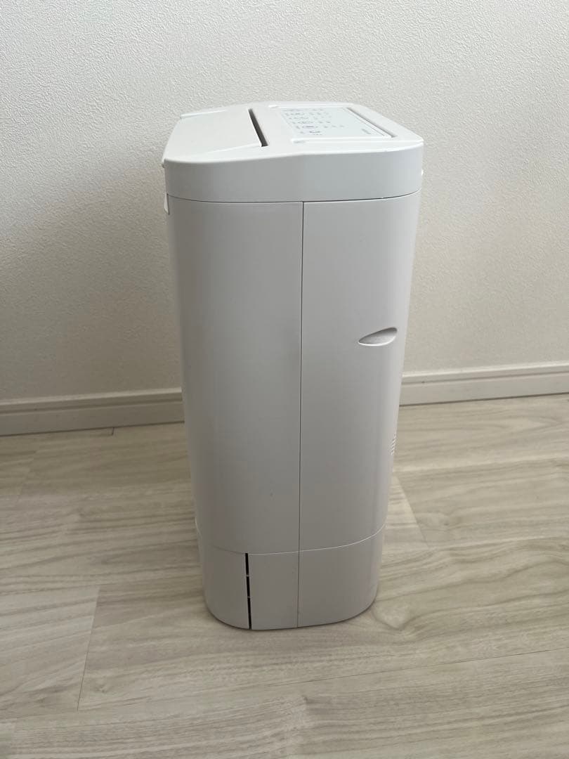 衣類乾燥除湿機 DDA10 2022年製airdryer モノラック
