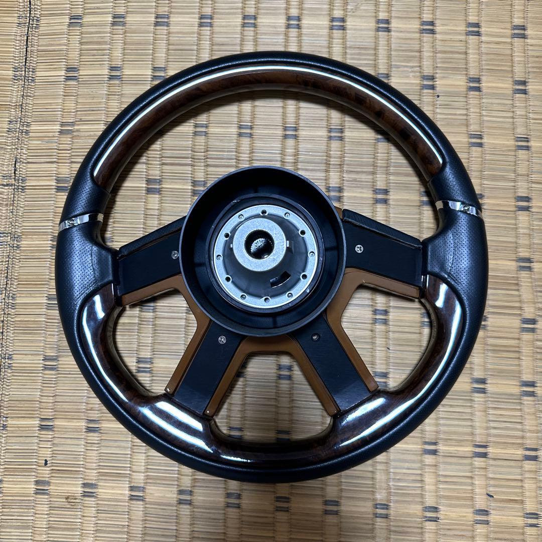 ファブレス ステアリングホイール ウッド調