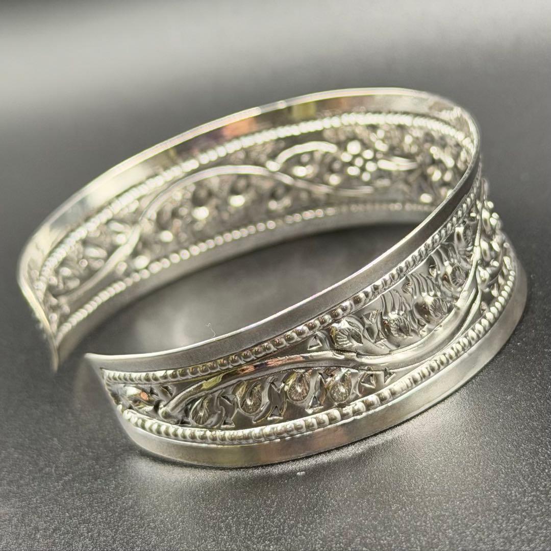 【ガトーショコラ】シルバー925 花柄カフバングル