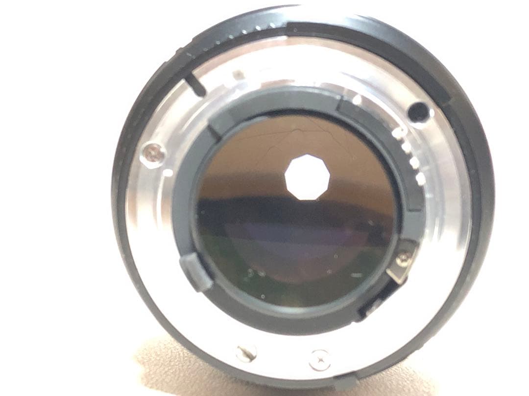 AF NIKKOR 85mm f/1.8 D レンズ