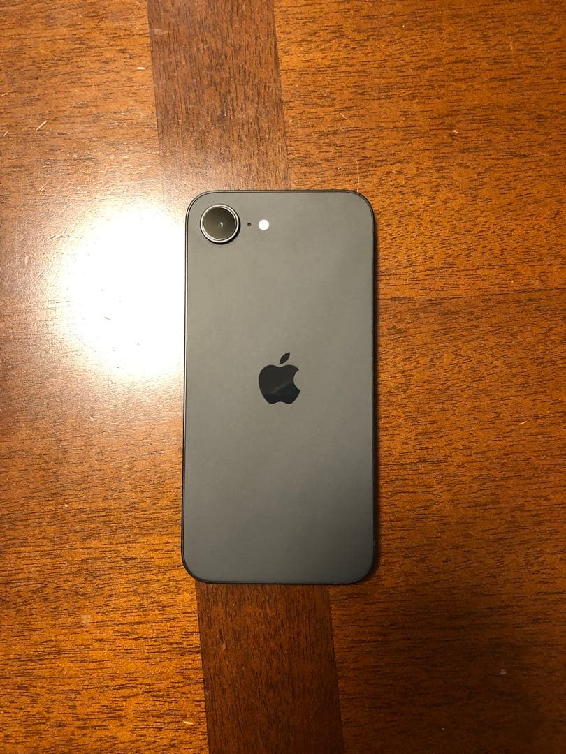 iPhone 16e ブラック 128GB アップル Apple