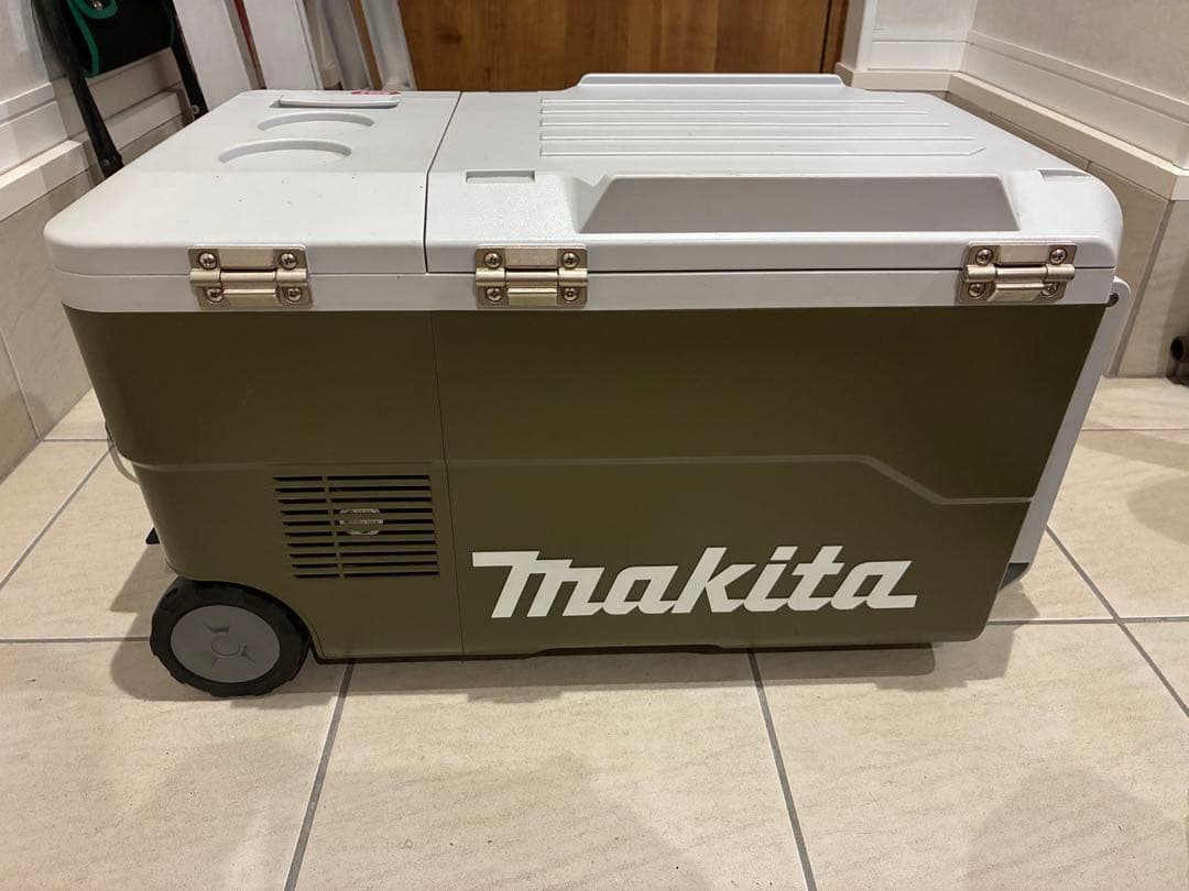 makita マキタ 保冷温庫 CW001G アウトドア コードレス 冷蔵庫