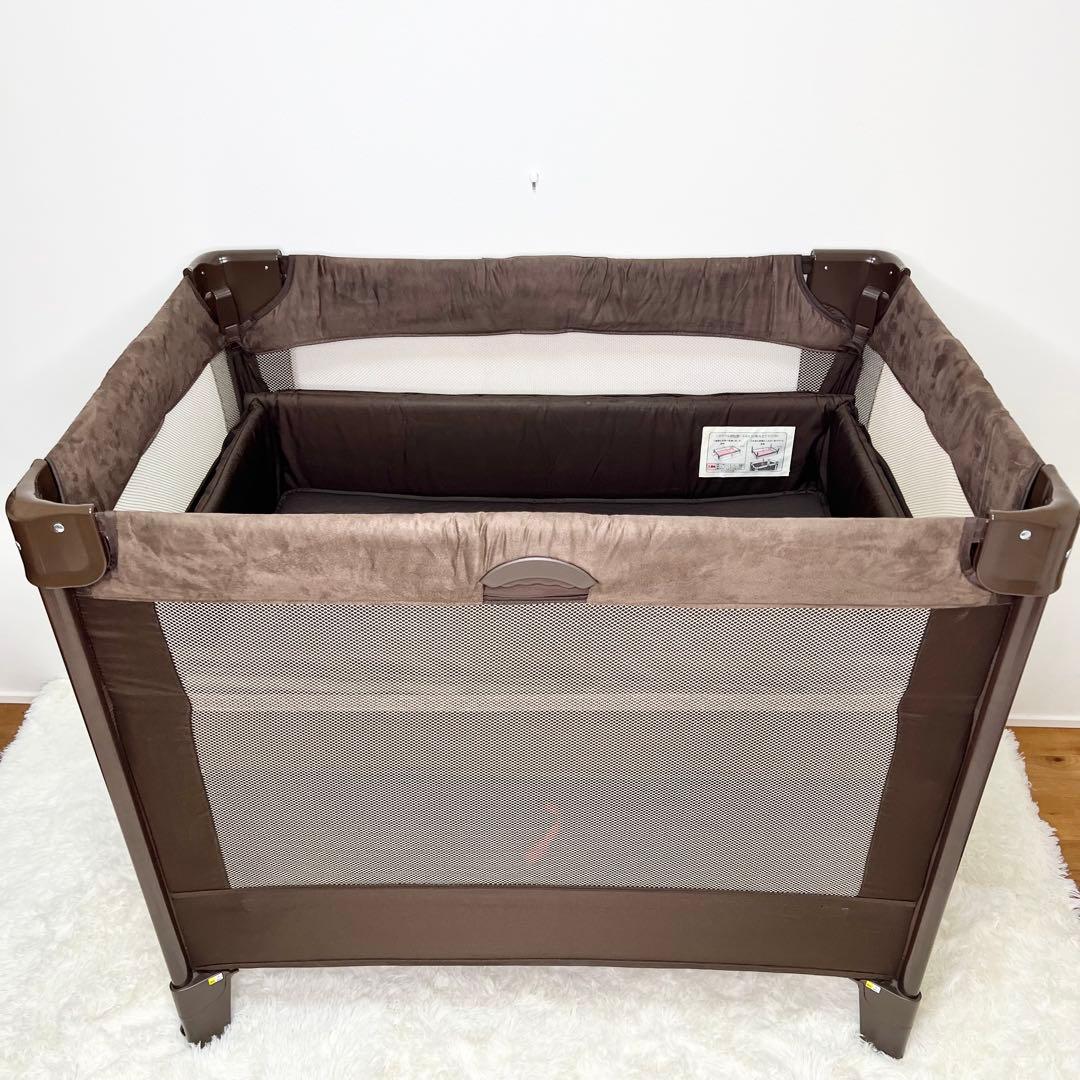 美品 Aprica ココネル エアー プラス ベビーベッド ブラウン 折りたたみ