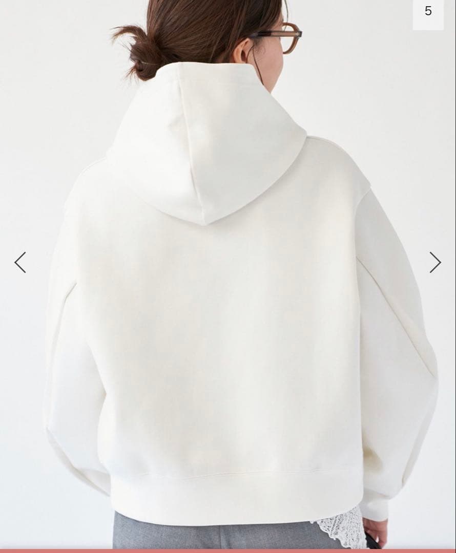 新品　IENA ベアWニットコンパクトフーディー　ホワイト