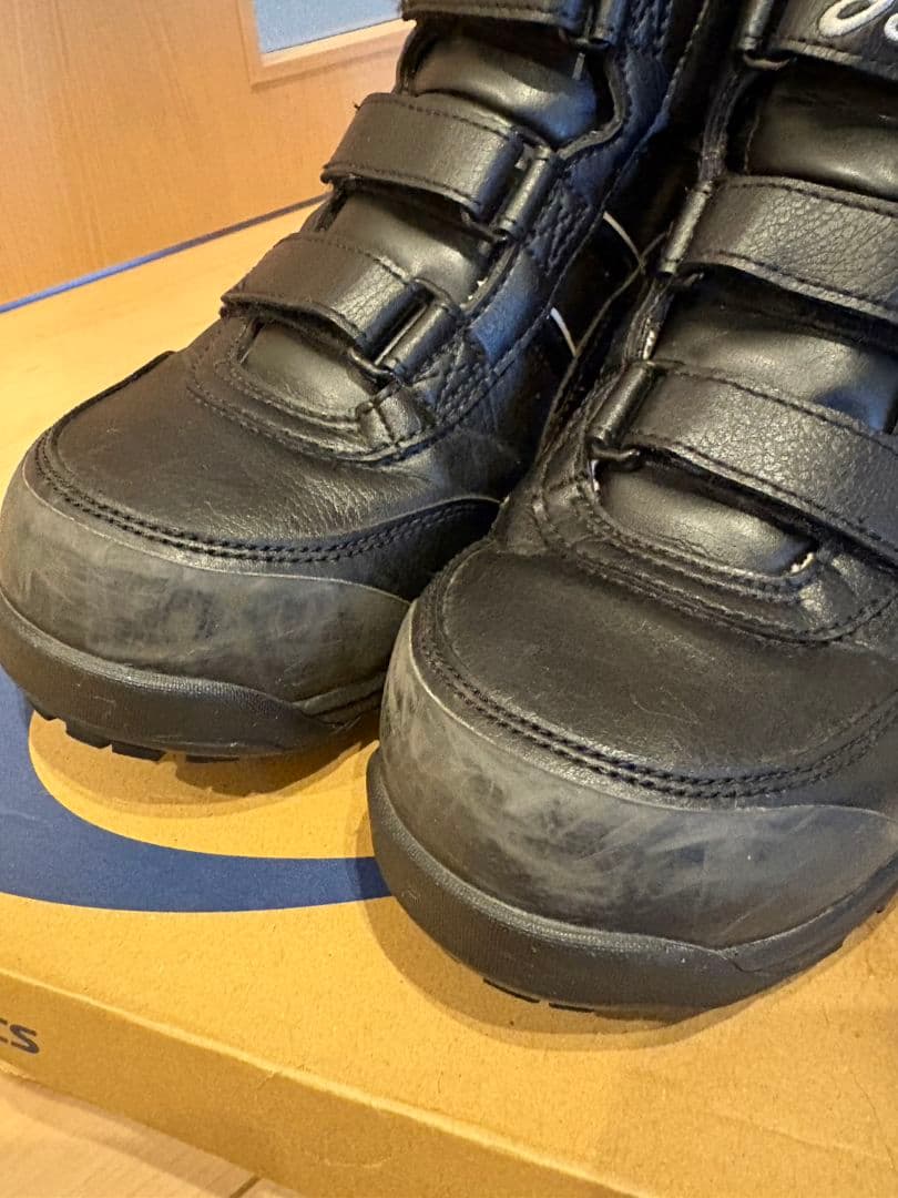 asics アシックス安全靴CP302