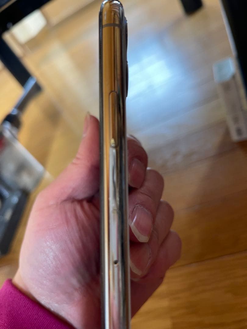 Apple iPhone 11 Pro Max本体　512GB