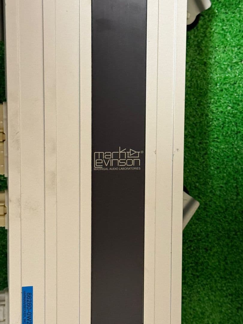 トヨタ　セルシオ30 31 マークレビンソン　スピーカー　アンプ本体