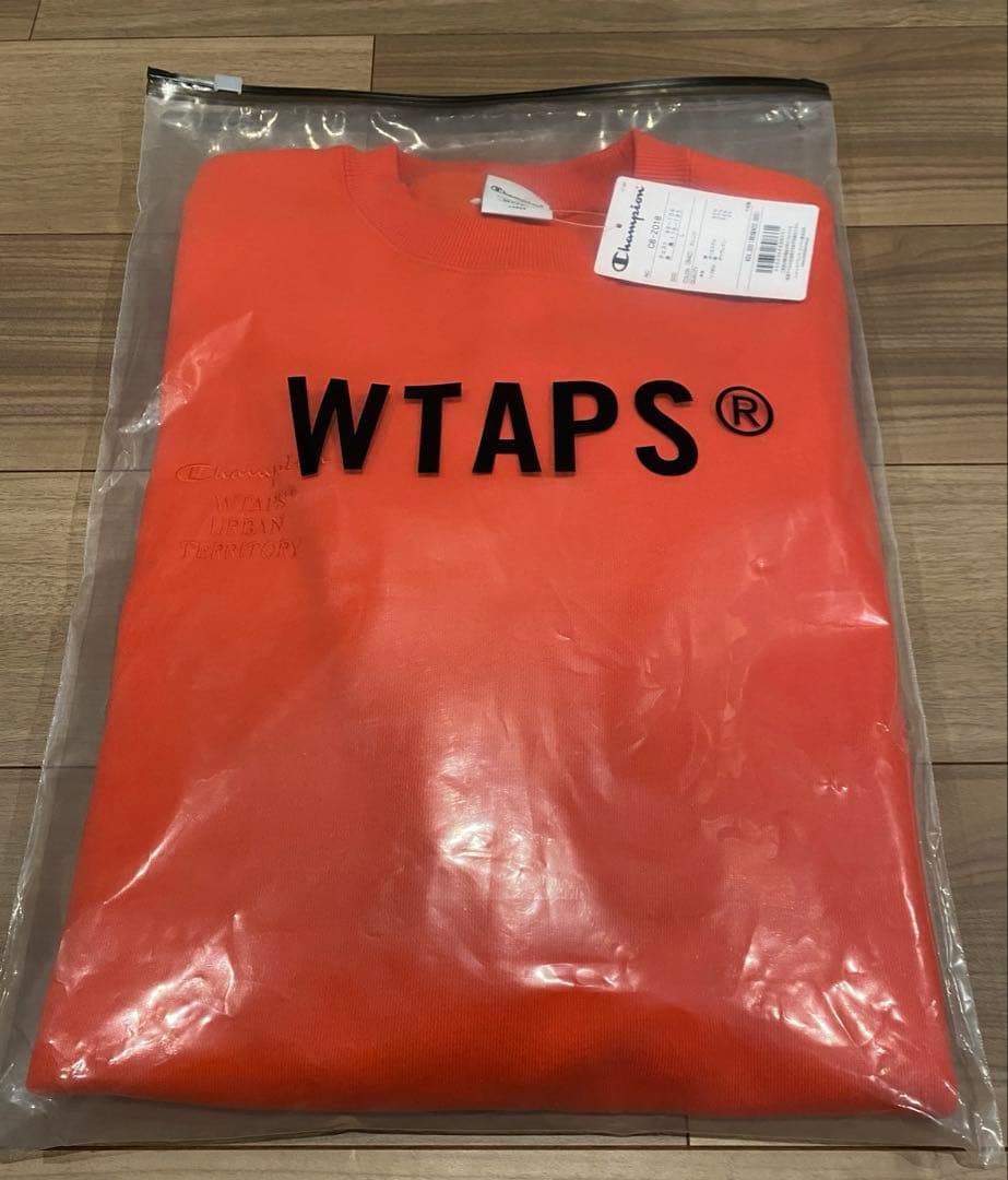 wtaps × champion コラボ スウェット オレンジ [新品未使用 ]