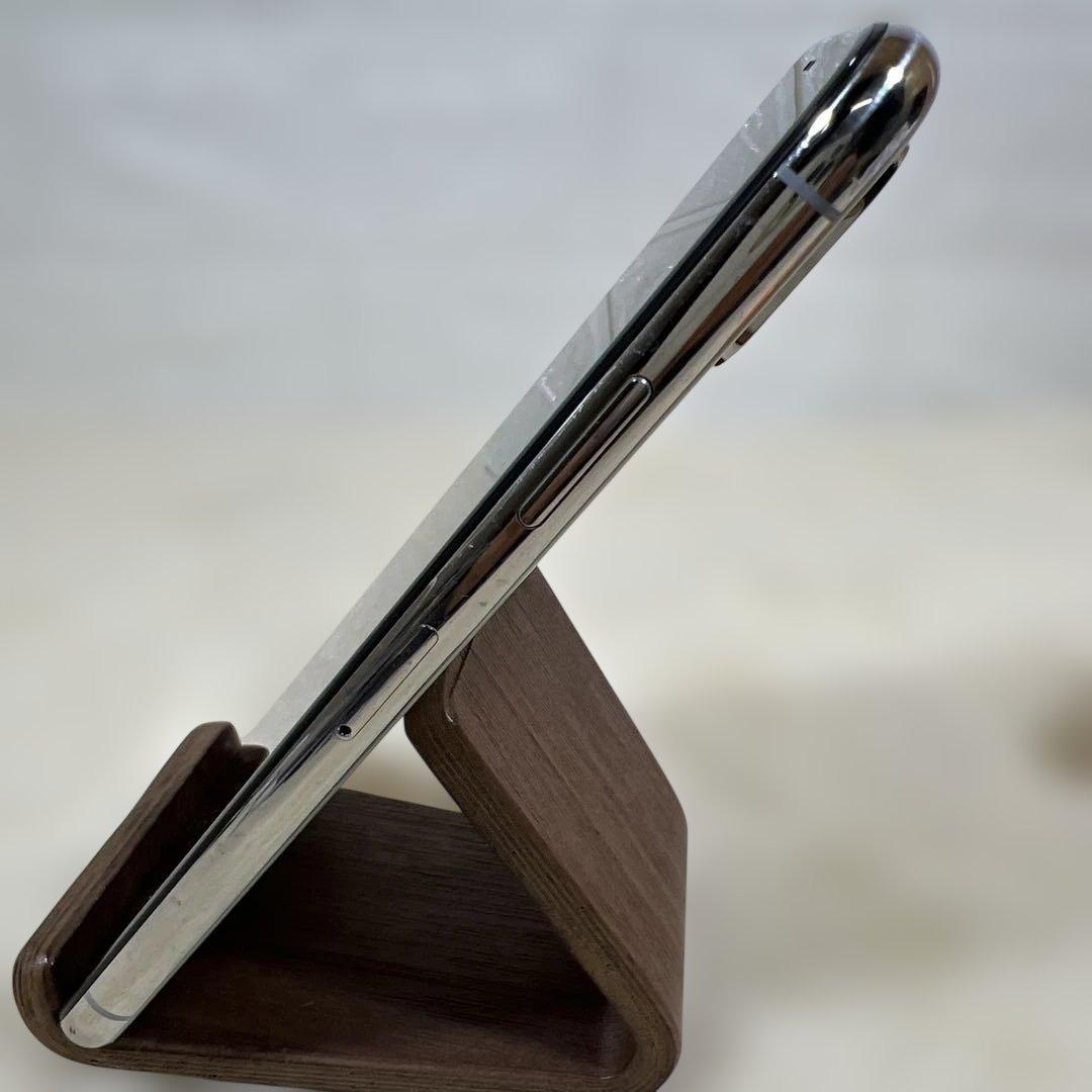 iphone XS 64GB バッテリー79%