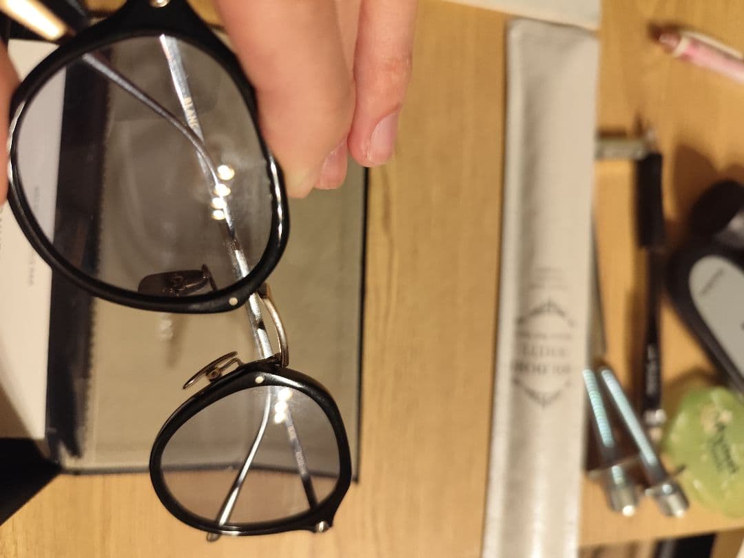 定価39600〈BLANC.. （ブラン）〉サングラス