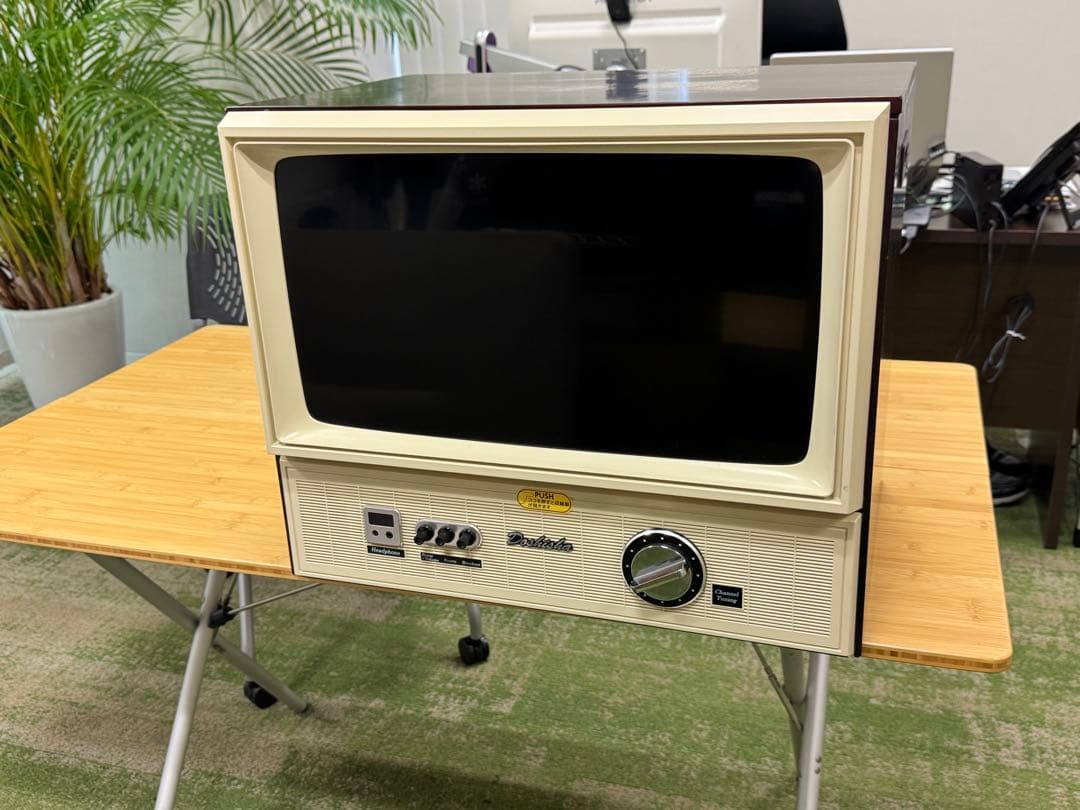 値下げ　【ドウシシャ】20インチ液晶レトロテレビ　VT203-BR