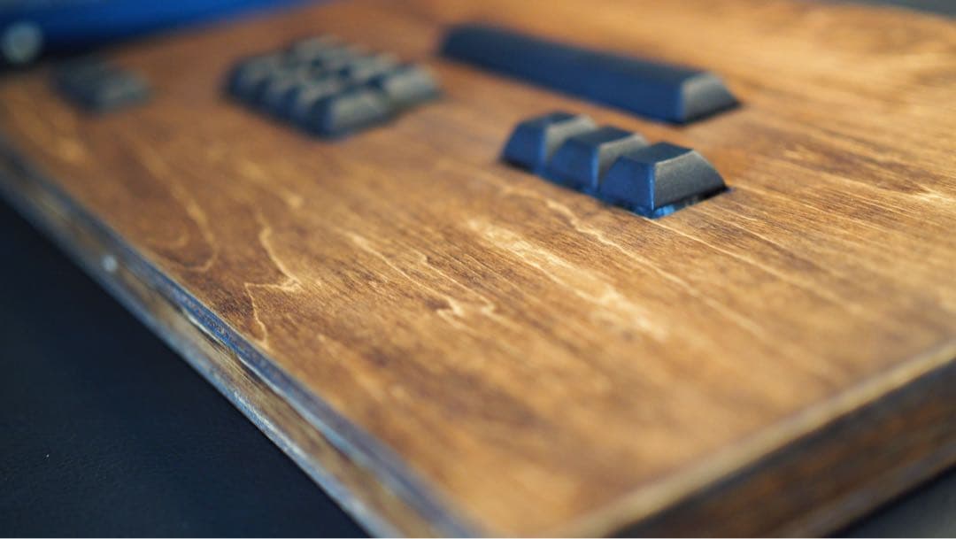 【自作アケコン】木製キーボード型レバーレスコントローラー　ダークウォルナット