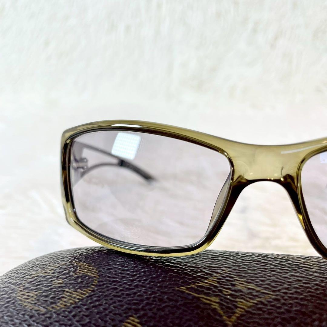 美品　GUCCI　GGロゴ　サングラス　GG1486　ブラウンレンズ・フレーム