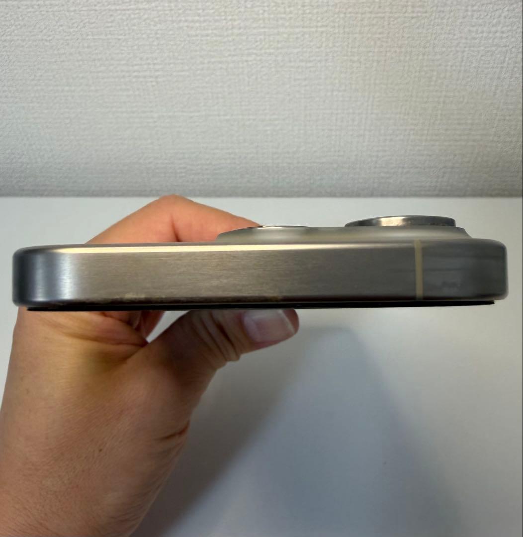 iPhone15 Pro 256GB SIMフリー バッテリー92% 箱付