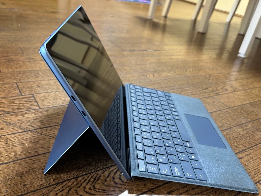 Microsoft Surface Pro 9 + キーボードカバー