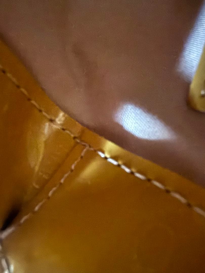 Louis Vuitton ベージュ　 ヴェルニ　ハンドバッグ