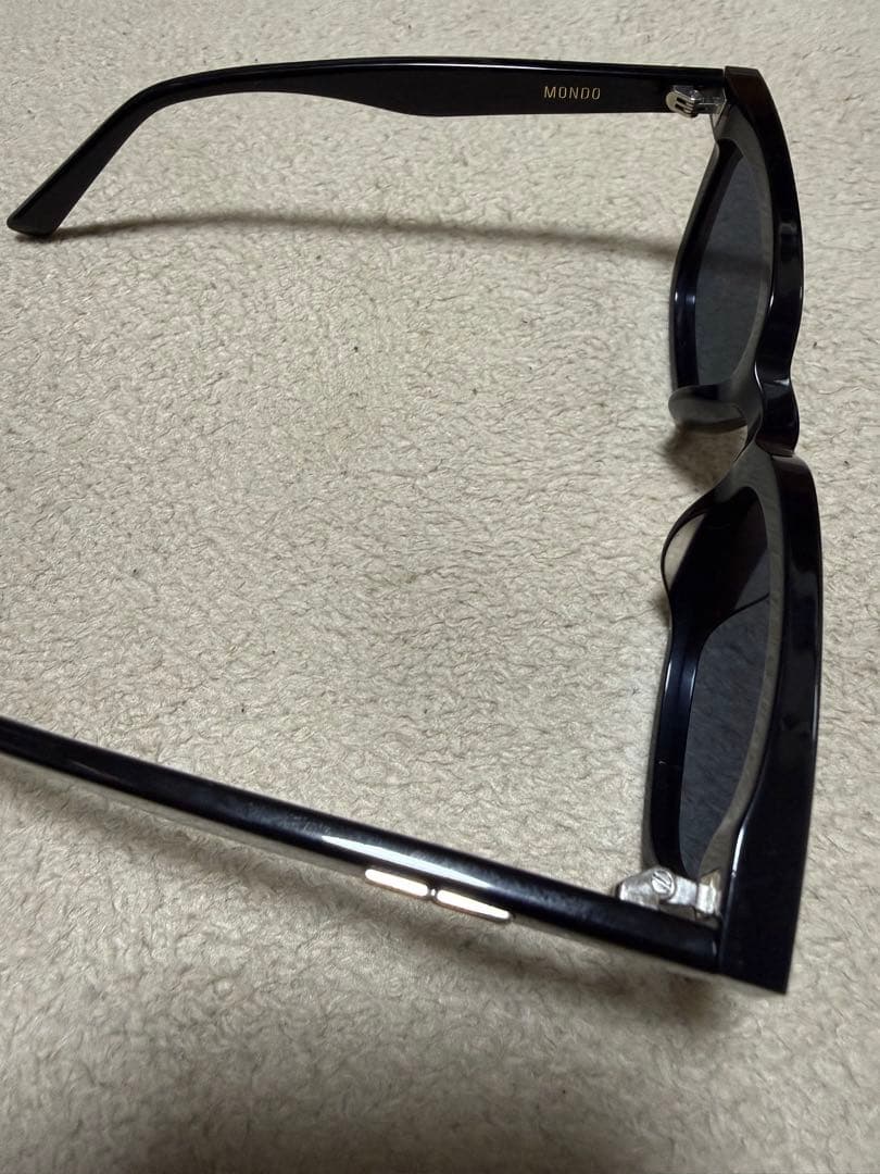 GENTLE MONSTER MONDO ブラックサングラス