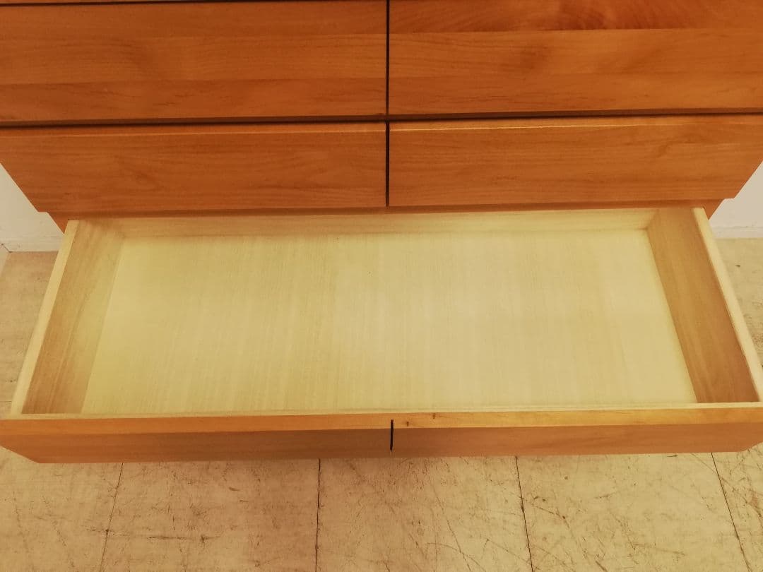 モデルルーム展示品 丸田木工 アルダー材 高級モダンチェスト 桐箪笥