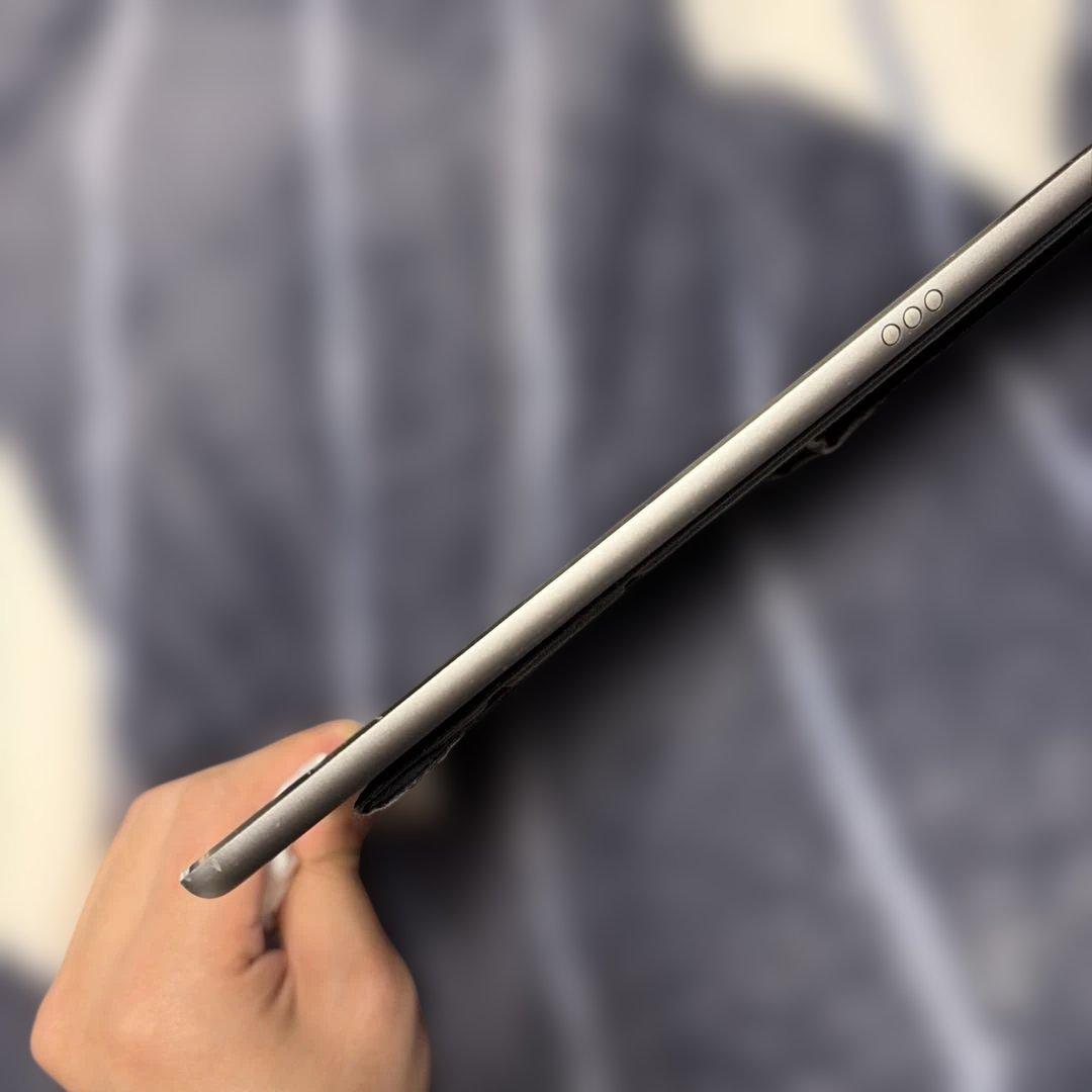 ぺ*た様 Apple iPad Pro 10.5インチ　512GB moftスタ