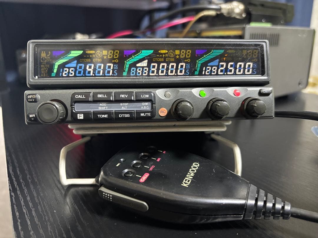 KENWOOD TM-842 430/1200MHz モービル機