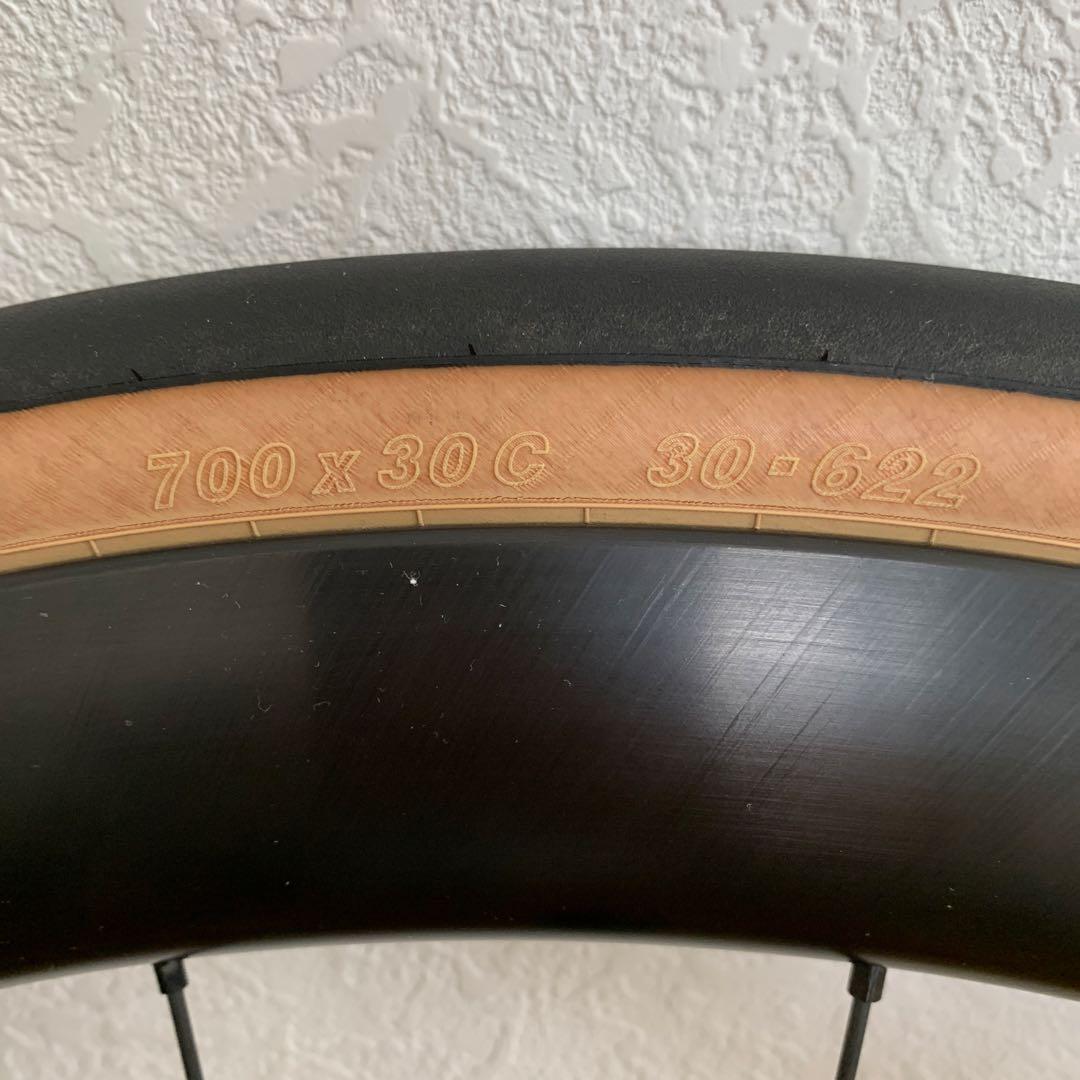 ロードバイクカーボンホイール8LIEN L5W パナレーサータイヤTPUチューブ