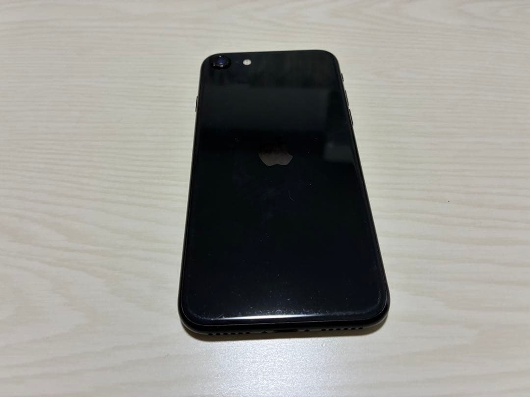 iPhoneSE3 64GB 93% ブラックSIMフリー 超美品