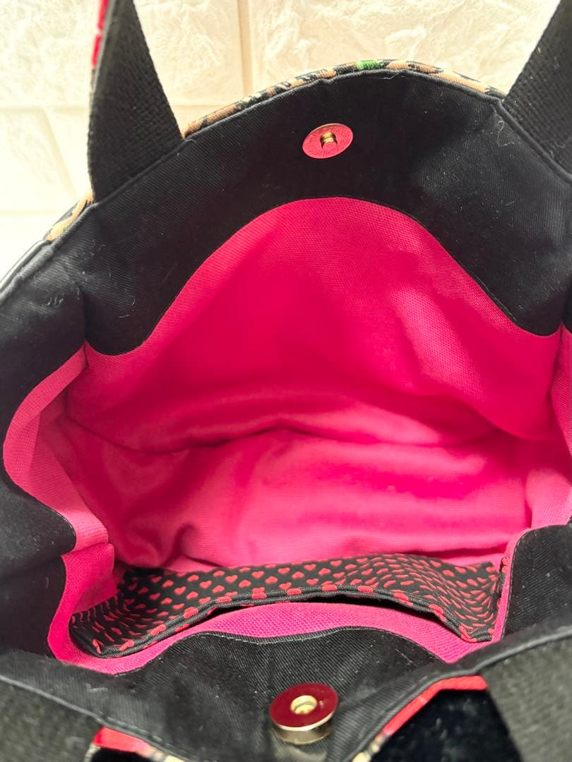 さ*ー様 コヤンイサムチョン　フリルトートバッグ　黒うさサンダーちゃん　ヒョウ柄